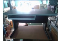 Bán Bàn Làm Việc MFC Chân Sắt 1m2 Cũ